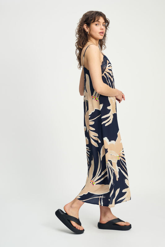 POM Amsterdam Dresses Beige / 34 DRESS - Cami Artisan Sand