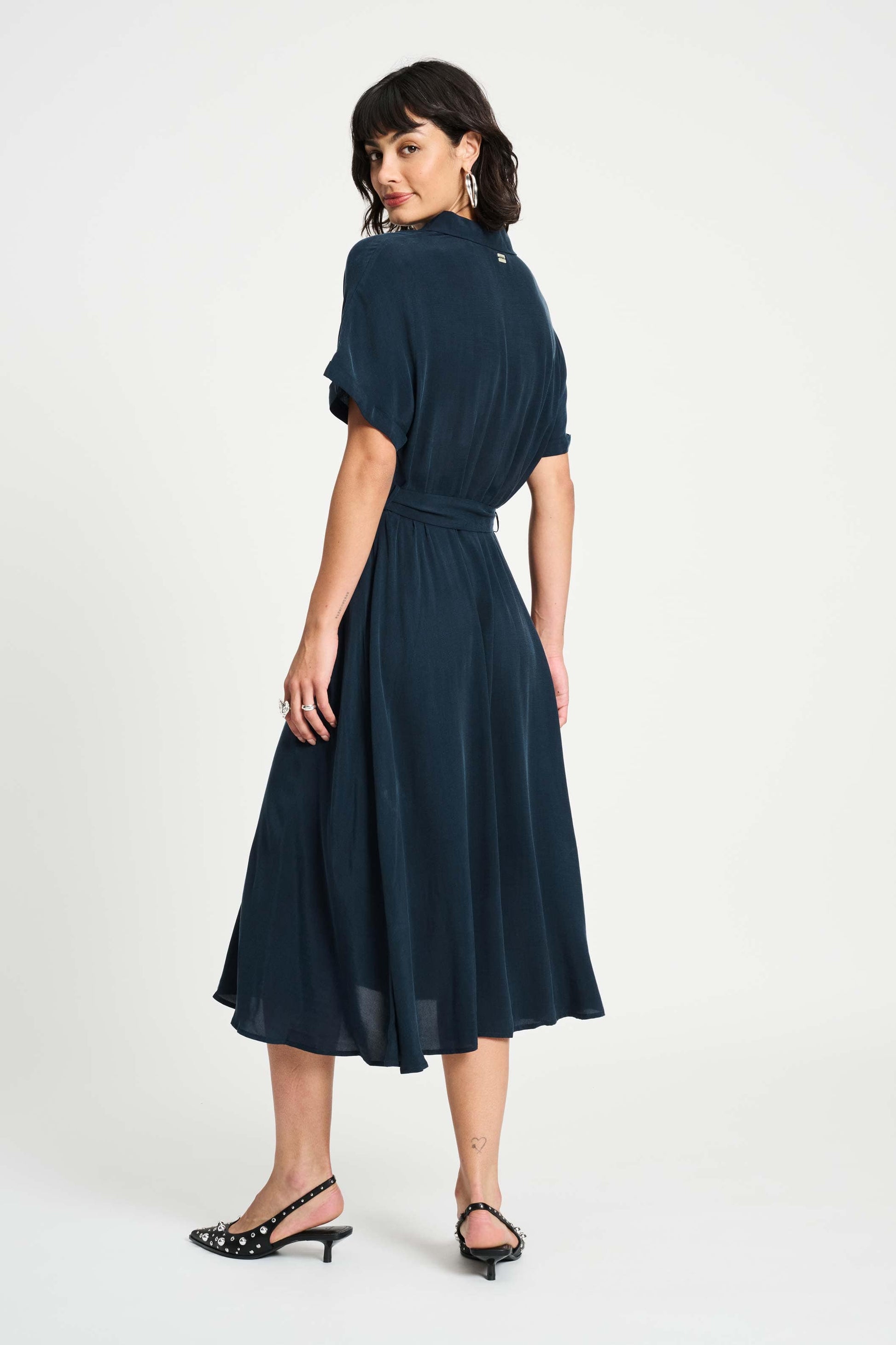 Blue dress | Lynn Dark Navy | Official website | POM Amsterdam Blue dress | Lynn Dark Navy | Official website | POM Amsterdam