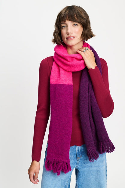 POM Amsterdam Scarves Pink / OS SHAWL - Vera Ultra Pink