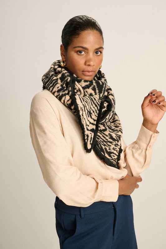 POM Amsterdam Shawls Beige / OS SHAWL - Zebra Glorious Sand